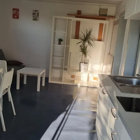 Apartment Pool Place